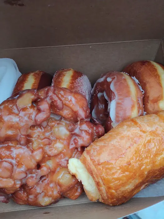 Donut King Picture 1