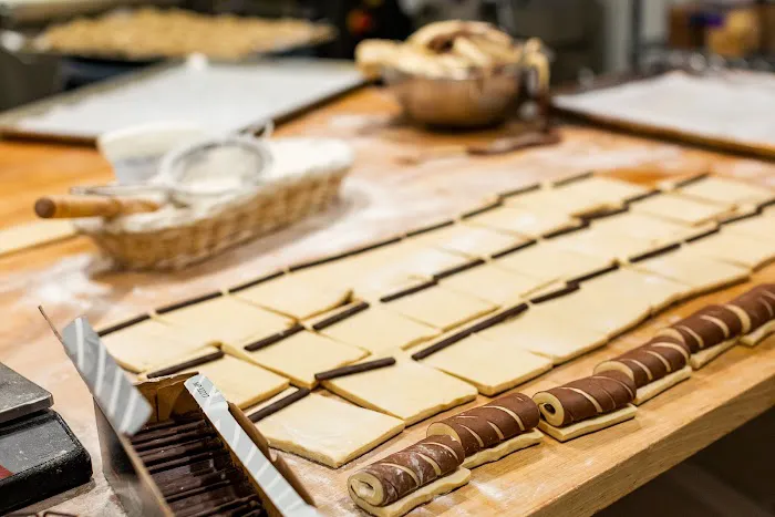 Long Beach Bread Lab Picture 4