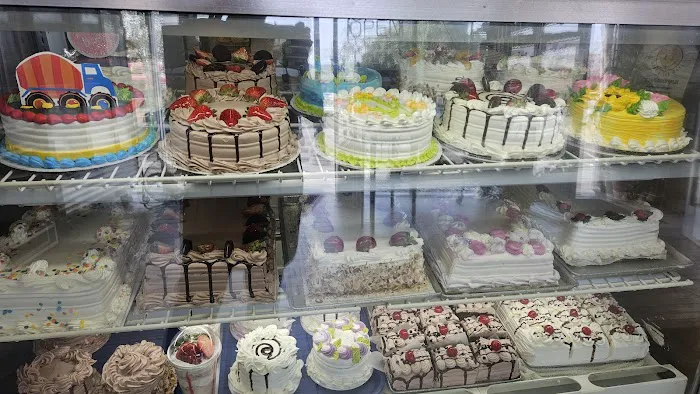 Katy's Bakery Picture 8