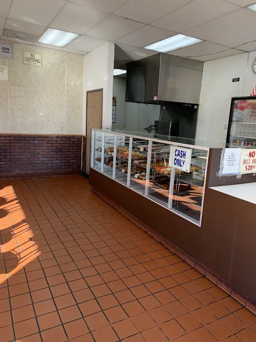 J P Donuts Picture 3