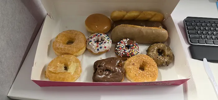 Donut Island Picture 1