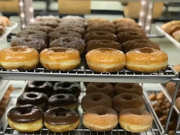 Donuts Queen Picture 8