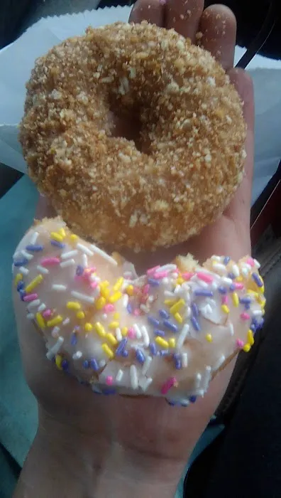 Granny's Donuts Inc Picture 9