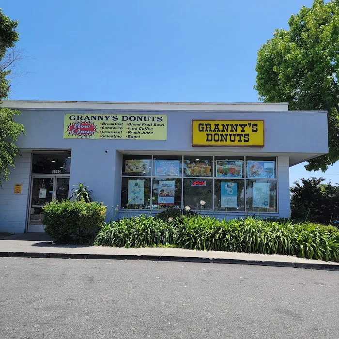 Granny's Donuts Inc Picture 4