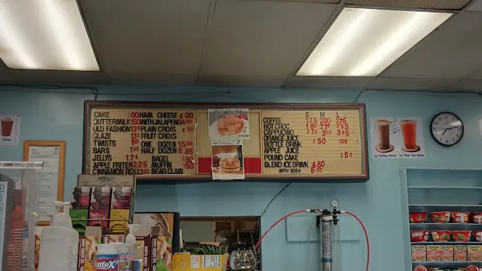 Many's Donuts Picture 6