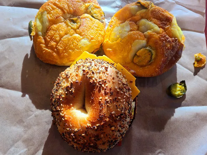 Noah's NY Bagels Picture 9
