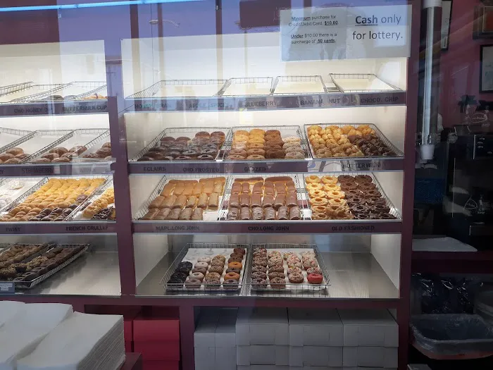 Lucky's Donuts Picture 9