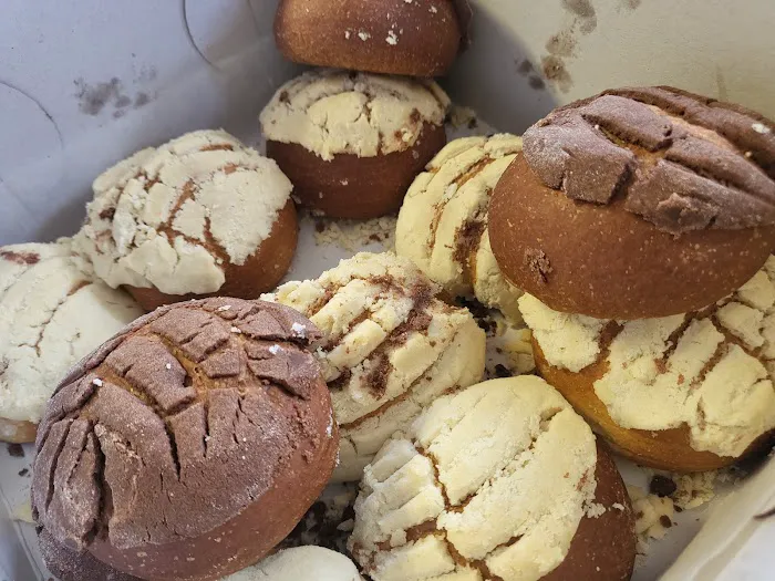 Alejandras Bakery Picture 10