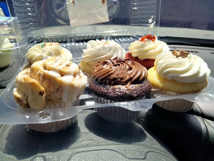 We Cupcake Picture 7