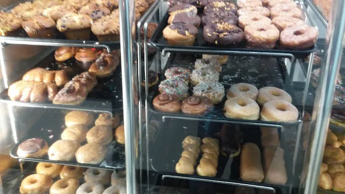 Winchell's Picture 6