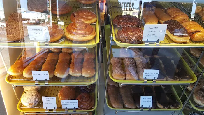 Super Donut House Picture 7