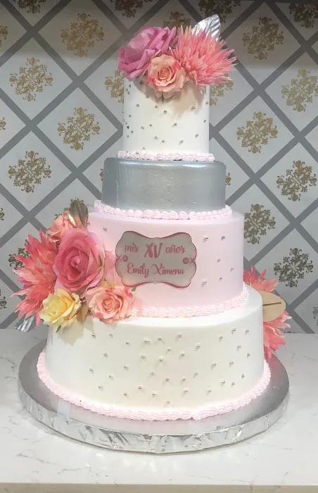 Mikecreations cakes Picture 7