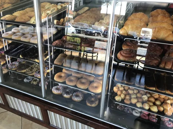 Yum Yum Donuts Picture 1