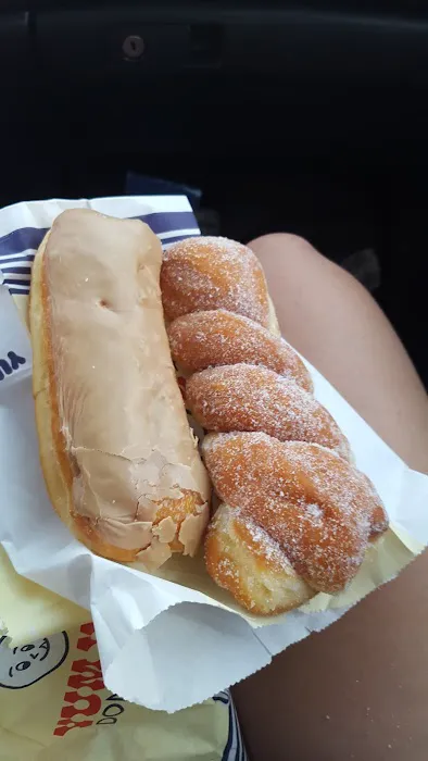 Yum Yum Donuts Picture 5