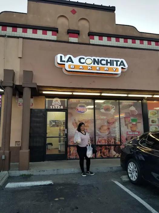 La Conchita Bakery Picture 8
