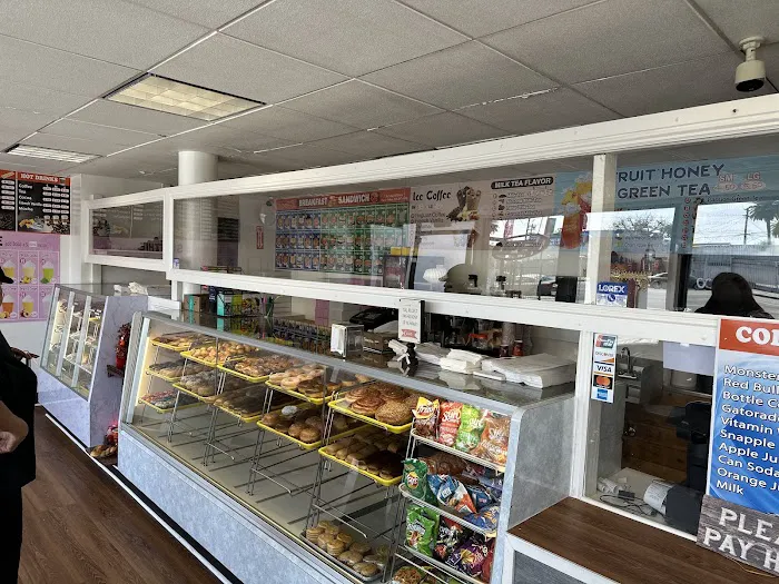 Miss Donuts & Bakery Picture 1