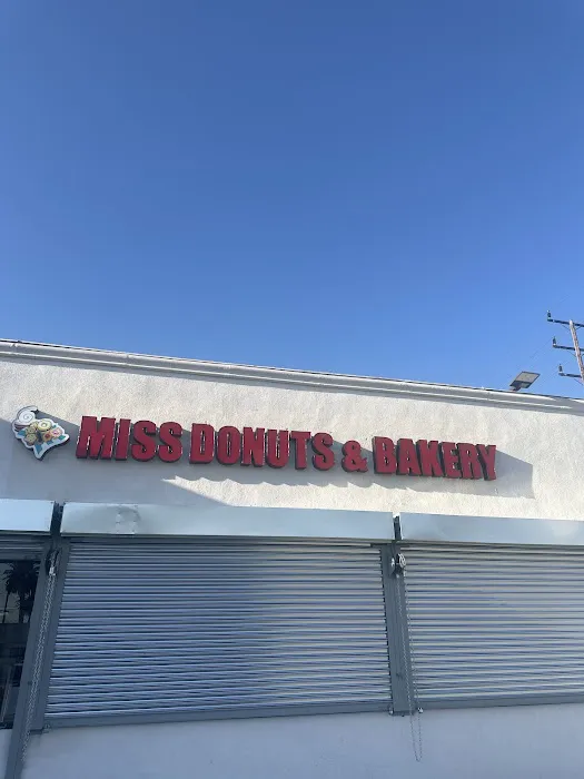 Miss Donuts & Bakery Picture 4