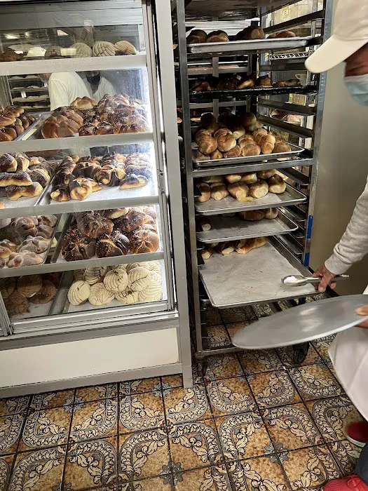 Ibarra Bakery Picture 7