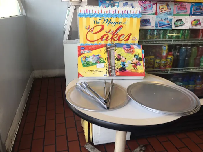 Salgado's Bakery - Lynwood Picture 4