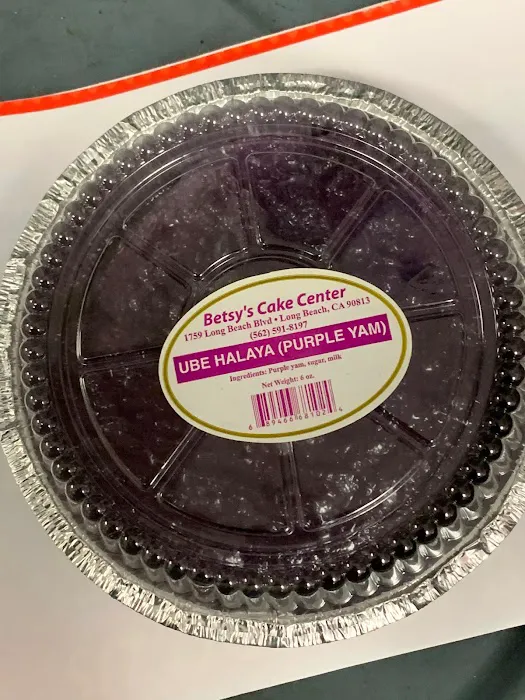 Betsy's Cake Center Picture 3