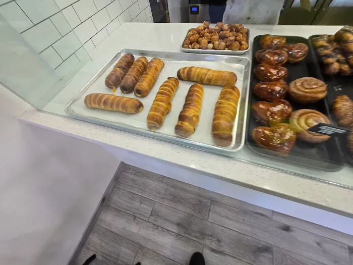 Knead Donuts Picture 3