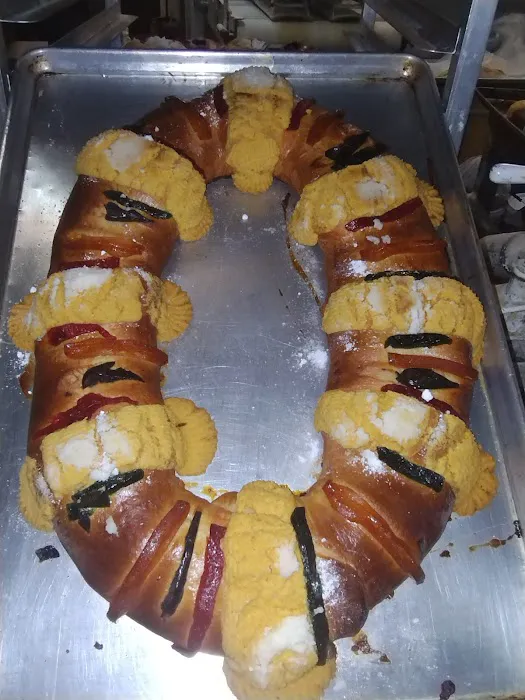 El Sol Bakery Plus Picture 2