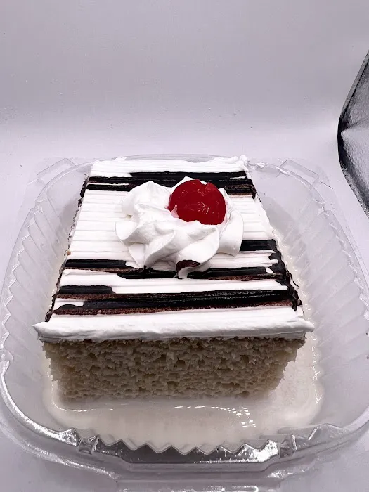 El Sol Bakery Plus Picture 5