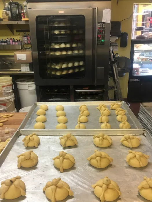 Monica's Bakery Picture 7