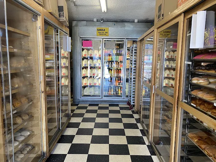 Monica's Bakery Picture 1