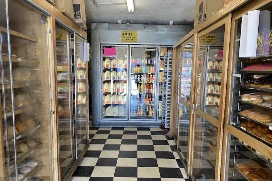 Monica's Bakery