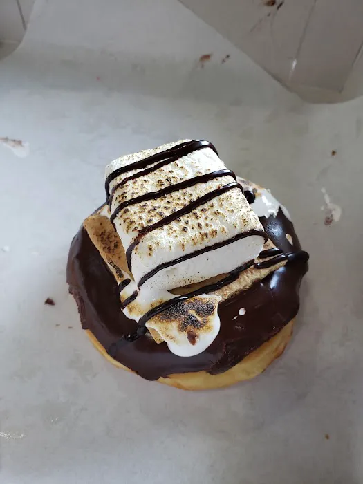 Sweet Retreat Donuts Picture 6