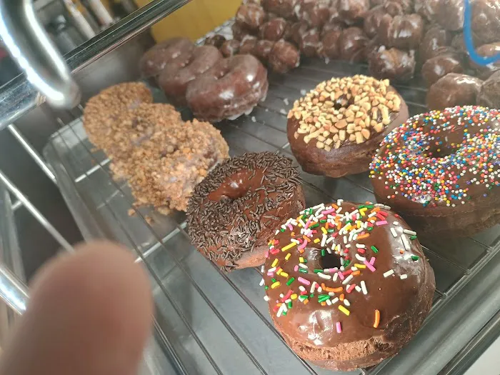 Sweet Retreat Donuts Picture 9