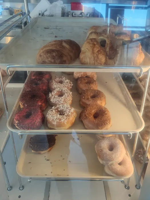 TEE’s Donuts Picture 7