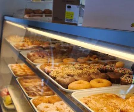 Long Beach Donut Shop