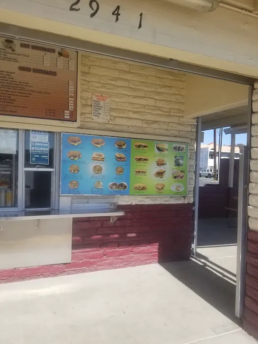 H & J Donut House Picture 3