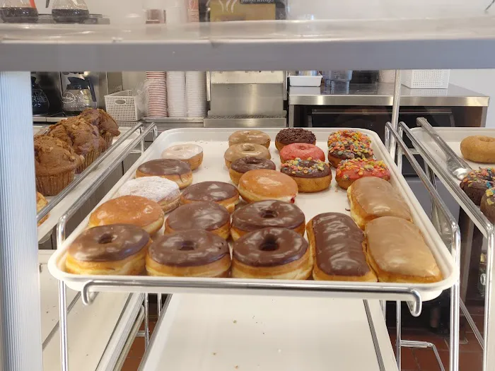 Winny's Donut House Picture 3