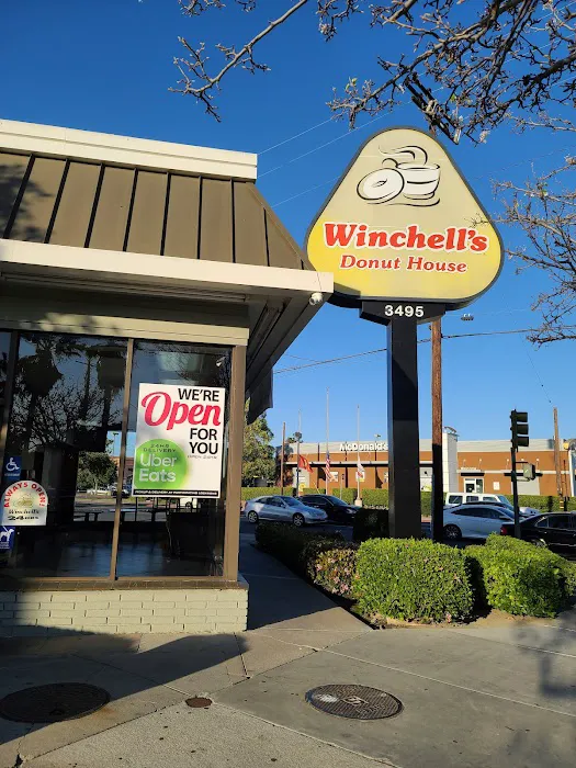 Winchell's Donut House Picture 10