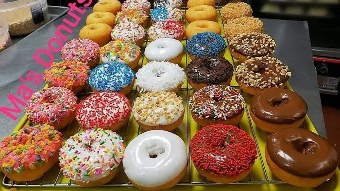 Ma's Donuts Picture 8