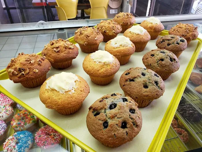 Ma's Donuts Picture 6