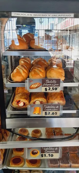 Sofia's Bakery Picture 9