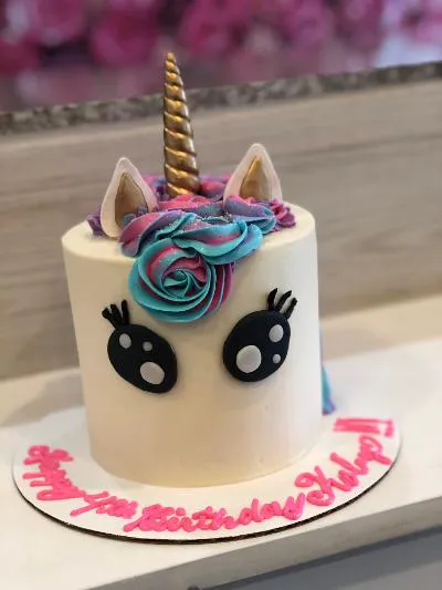 CakesAndCurls Picture 2