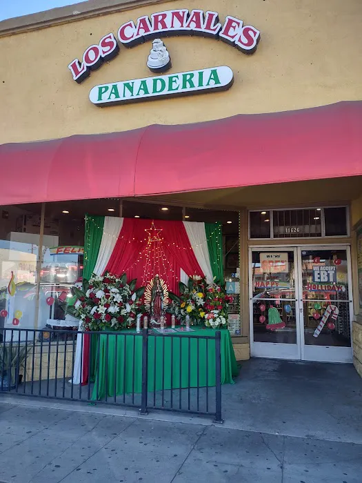 Panaderia Los Carnales Picture 2