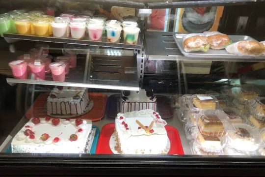 La Favorita Bakery
