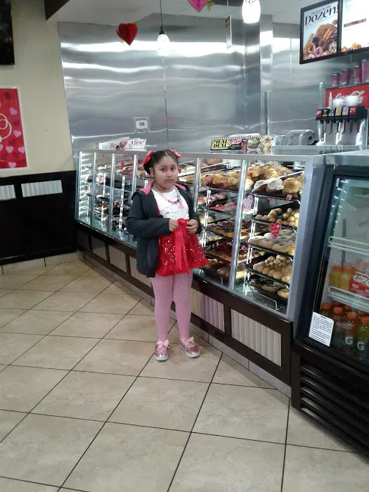 Winchell's Donut House Picture 4