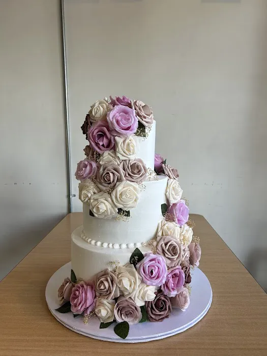 Karo’s Cake Shop Picture 3