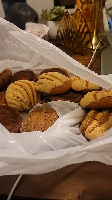 La Favorita Bakery Picture 1