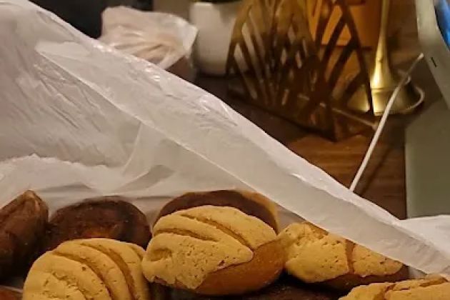 La Favorita Bakery