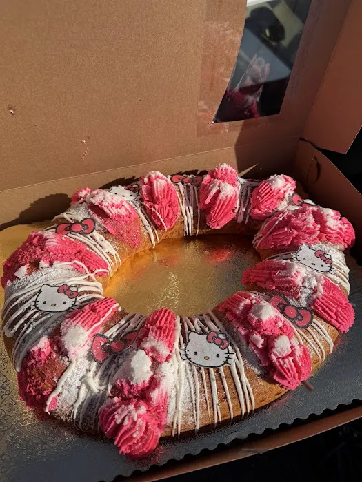 Evelyn's Bakery Picture 4
