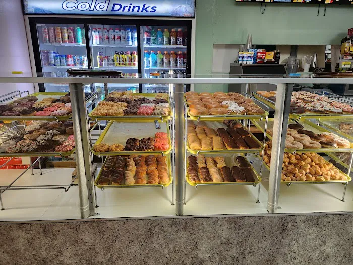 Granny's Donuts Picture 9
