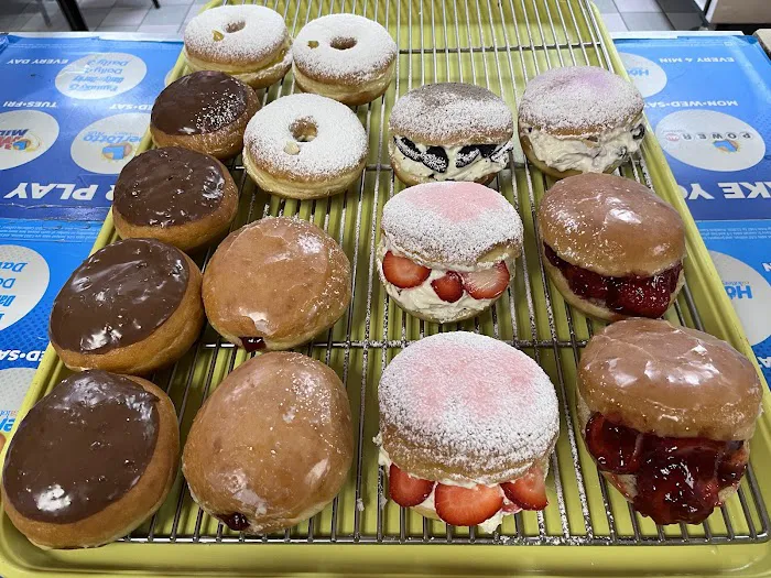 Manna Donuts Picture 5